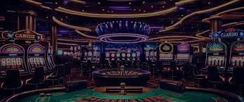 Lightning Dice live dealer spin with HD camera angles